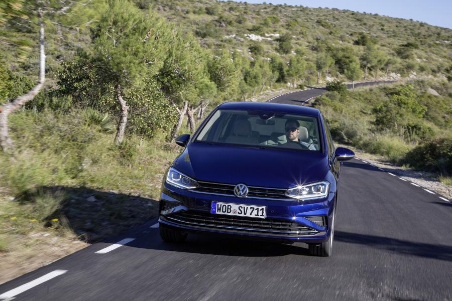  Volkswagen Golf Sportsvan TSI 2017 года  (WW) (фото 19 из 40)